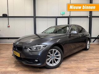BMW 330e