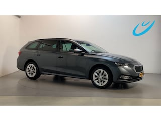 Skoda Octavia Combi 1.5 e-TSI 150pk DSG Business Edition Plus LED Adaptive Cruise Trekhaak Navigatie Stoelverwarming