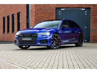 Audi A6 Avant 55 TFSI e quattro Competition | ULTRABLAUW | Sportstoelen | Pano | Carbon | Matrix | HUD | Trekhaak