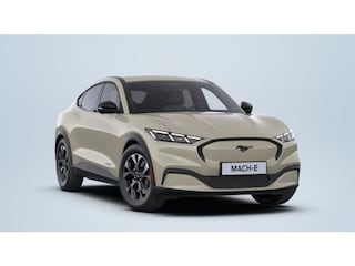 Ford Mustang Mach-E Standard RWD 73 kWh | WLTP 470 KM |