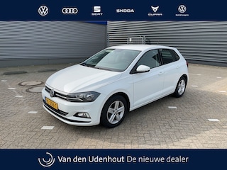 Volkswagen Polo 1.0 MPI 75pk Comfortline / Navigatie / Apple Carplay / Parkeersensoren