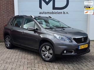 Peugeot 2008 1.2 Blue Lion - Trekhaak - Panorama dak - NAP