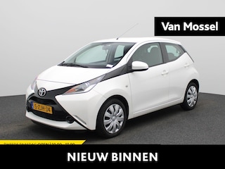 Toyota Aygo 1.0 VVT-i x-play | Camera | Bluetooth | Airco |