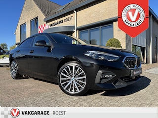 BMW 218i Executive Carplay / Full LED / Stoelverwarming