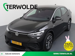 Volkswagen ID.5 Pro 77 kWh | Stoel-, Stuur- & Voorruitverw. | Trekhaak | Parkeercamera | Keyless Entry |