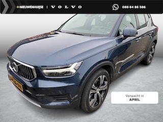 Volvo XC40 1.5 T5 Twin Engine Inscription | Plug-in Hybrid (PHEV) | Achteruitrijcamera | Harman Kardon Audio | Trekhaak | Keyless Entry | Elektrische Achterklep | Navigatie | Parkeerverwarming | Lederen Bekleding | Stoelverwarming
