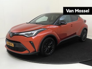 Toyota C-HR 2.0 Hybrid Launch Edition | airco automatisch | Apple Carplay/Android | cruise control adaptief | dodehoek detectie | LED koplampen | lederen bekleding | lichtmetalen velgen multi-spaaks 18"| navigatiesysteem full map | voorstoelen verwarmd |