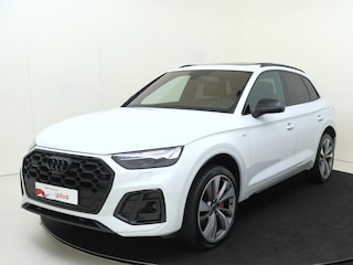 Audi Q5 55 TFSI e S edition Competition | SoH 98% | Panoramadak | Trekhaak | Head-up display | Lederen bekleding ‘Valcona’ | Bang & Olufsen | 360 camera | Parkeerassistent |
