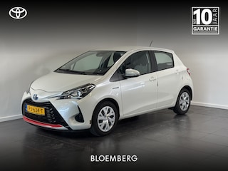 Toyota Yaris 1.5 Hybrid Aspiration | All seasons | Naviagtie | Camera |
