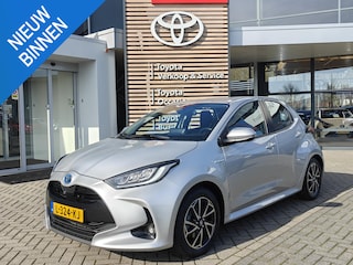 Toyota Yaris 1.5 Hybrid Dynamic TREKHAAK ALL-SEASON AD-CRUISE LM-VELGEN DAB+ APPLE/ANDROID CAMERA