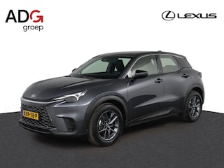 Lexus LBX Elegant 2WD | Apple Carplay/Android Auto | Parkeersensoren | Stoel/Stuurverwarming | Parkeercamera |