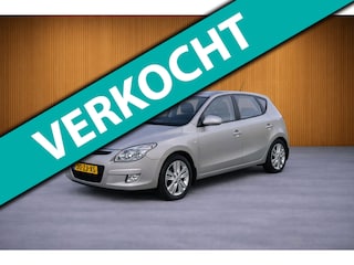 Hyundai i30 1.6i Dynamic Trekhaak en met nieuwe APK