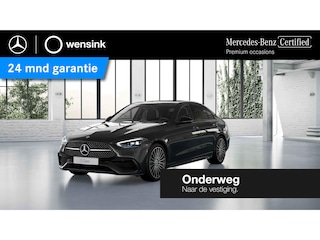 Mercedes-Benz C-klasse 180 AMG Line | Night | Panoramadak | Multispaaks AMG velgen | Stoelverwarming | Achteruitrijcamera |