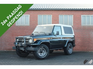 Toyota Land Cruiser LandCruiser 70 4.2 LX Blind Van FRP