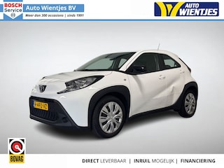 Toyota Aygo 1.0 VVT-i | MT Play 5-Drs | Airco | Camera | Carplay