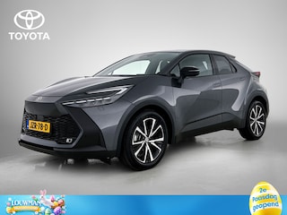 Toyota C-HR 1.8 Hybrid 140 First Edition Limited+ | Navigatie | Stoel- en Stuurverwarming | Parkeersensoren voor+achter | Groot Scherm | Bi-LED | Onderweg-naar-dealer