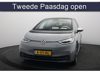 Volkswagen ID.3 First Plus 58 kWh SOH 92,7% | IQ Light | Navigatie | Camera | Stoel/Stuurverwarming .