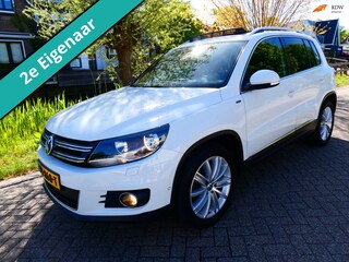 Volkswagen Tiguan 1.4 TSI R-Line 122pk 2e eig. Clima Navi PDC Pano Xenon