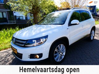 Volkswagen Tiguan 1.4 TSI R-Line 122pk 2e eig. Clima Navi PDC Pano Xenon