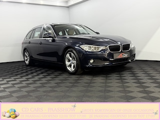BMW 3-serie Touring 320d EfficientDynamics Edition High Executive Upgr Panoramadak, Navi, Leder, Stoelverwarming, Keyless start, Elektrische achterklep, Cruise control
