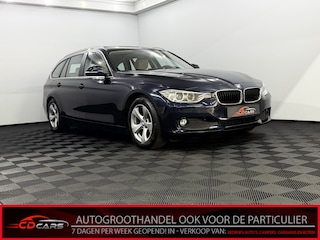 BMW 3-serie Touring 320d EfficientDynamics Edition High Executive Upgr Panoramadak, Navi, Leder, Stoelverwarming, Keyless start, Elektrische achterklep, Cruise control