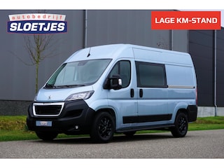 Peugeot Boxer 2.2 BlueHDi 165 L2H2 Zwaar 3.5t |2 stoelen |2 schuifdeuren |2 airbags |Metallic |Topstaat |Camera |Cruise |Navi |Clima |Carplay |Betimmering |165 pk
