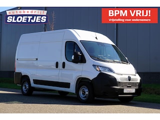 Citroën Jumper 2.2 BlueHDi 140 S&S L2H2 3.5t in Topstaat |Trekhaak |Betimmering |2e airbag |Groot scherm |Standkachel |Stoelverwarming |Keyless entry en start |Camera |Cruise |Navi |3500 KG