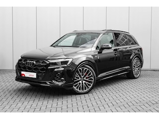Audi Q7 60 TFSI e quattro Pro Line S Competition 490 PK | Trekhaak | Panoramadak | 360 Camera | Elek. Verstelbare Voorstoelen Met Geheugen | Stoelverwarming Voor + Achter | Super Sportstoelen