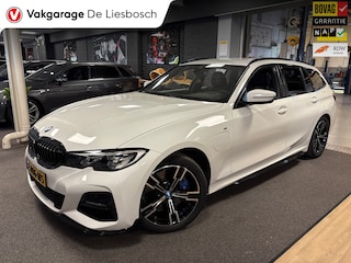 BMW 3-serie Touring 330e High Executive / M-Pakket / M sport / shadow line / leder alcantara / navi