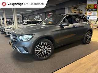Mercedes-Benz GLC 300e 4MATIC Premium Plus / trekhaak / sfeer verlichting / panorama-dak / virtual