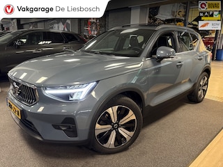 Volvo XC40 1.5 T5 Plug-in hybrid Core Bright / panorama-dak / Harman Kardon / camera / dode hoek