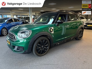 Mini Countryman 1.5 Cooper S E ALL4 Chili John Cooper Works package / stoelverwarming / Navigatie / carplay