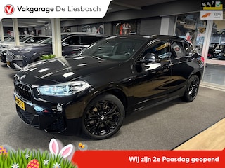 BMW X2 SDrive20i High Executive/M-pakket/leer/navi/camera/head up/stoelverw
