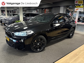BMW X2 SDrive20i High Executive/M-pakket/leer/navi/camera/head up/stoelverw