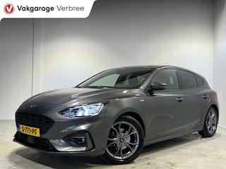 Ford Focus 1.0 EcoBoost ST Line Business | Navigatie/Android/Apple Carplay | LM Velgen 17" | Voorstoelen/Stuur/Voorruit Verwarmd | Cruise Control | DAB | Airco |