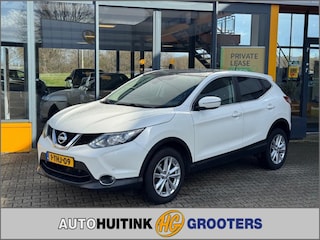 Nissan Qashqai 1.2 Connect Edition - panoramadak - camera - trekhaak