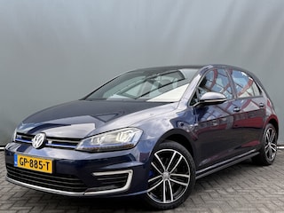 Volkswagen Golf BWJ 2015 1.4 TSI GTE 204 PK AUTOMAAT | NIEUW BINNEN!