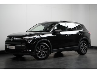 Volkswagen Tiguan 1.5 eTSI Life Edition | Trekhaak | Achteruitrijcamera | Apple Carplay | Climatronic |