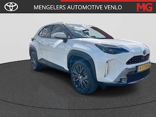 Toyota Yaris Cross 1.5 Hybrid Adventure Rijklaar | Navigatie | Climate Control | Camera | Head-up Display