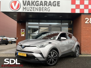 Toyota C-HR 1.8 Hybrid Executive // FULL LED // NAVI // CAMERA // ADAPTIVE CRUISE // KEYLESS // TREKHAAK!!