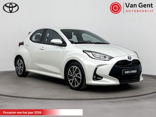 Toyota Yaris 1.5 Hybrid Dynamic | Dodehoek detectie | Parkeersensoren voor/achter | Stoelverwarming | Apple Carplay / Android Auto