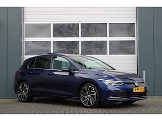 Volkswagen Golf 1.5 eTSI 150pk DSG ACC/Virtual/Panodak/Stoel&Stuurverwarming/PDCv+a/Carplay/Android/Navi/Lane.Assist/18"LM/IQLight