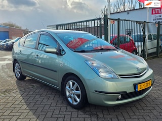 Toyota Prius 1.5 VVT-i 2e eigenaar volledig dealer onderhouden achteruit camera stoelverwarming cruis control