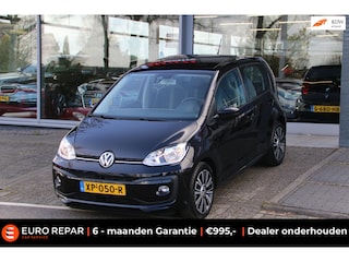 Volkswagen Up 1.0 BMT high up! PANO-DAK AUTOMAAT NL-AUTO NAP!