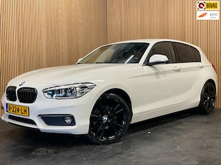 BMW 116i High Executive|M-STUUR|BLACK-WHITE EDITION|STOELVERWARMING|NAVIGATIE|AIRCO|CRUISE CONTROL|PDC V+A|LMV BLACK|MARGE