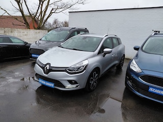 Renault Clio Estate 0.9 TCe Limited, trekhaak, ecc airco, 16 inch bi color,