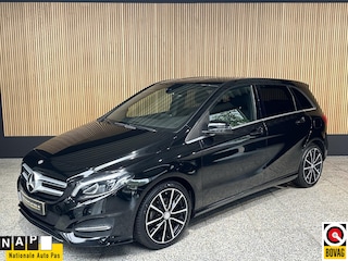 Mercedes-Benz B-klasse 180 AMG-Pakket NL auto | Lederen bekleding | Navi