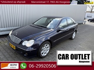 Mercedes-Benz C-klasse 180 K. Elegance AUTOMAAT, Clima, CC, PDC v/a, LM, Trekh, nw. APK – Inruil Mogelijk –