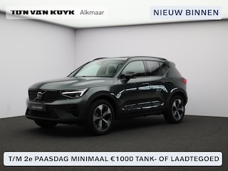 Volvo XC40 2.0 B4 Plus Dark / Panoramadak / Nubuck Bekleding / Harman Kardon / Elektrische Stoelen / BLIS / Stoel+Stuurverwarming /