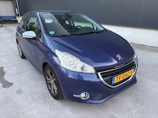 Peugeot 208 1.4 VTi Allure